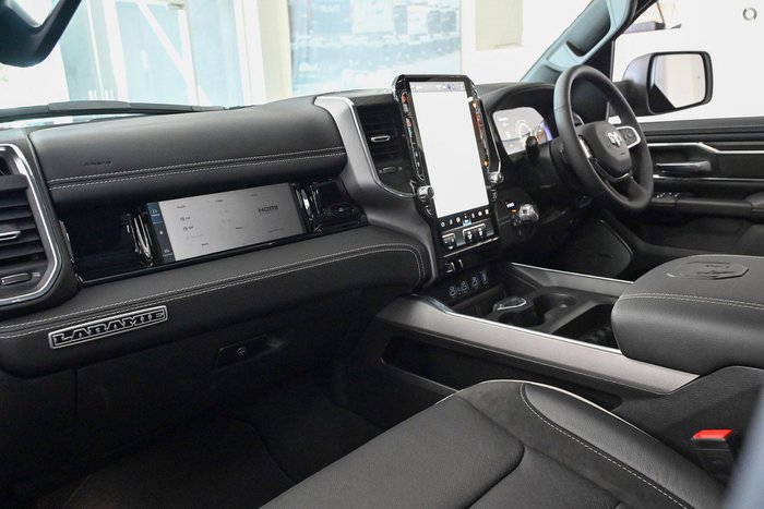 2025 RAM 1500 Laramie Sport Hurricane SO RamBox