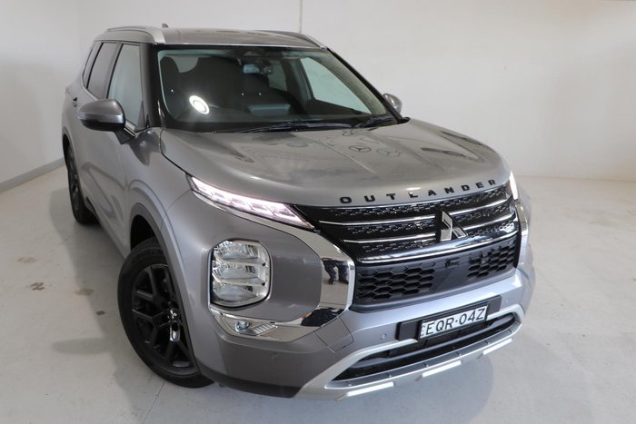 2021 Mitsubishi Outlander LS