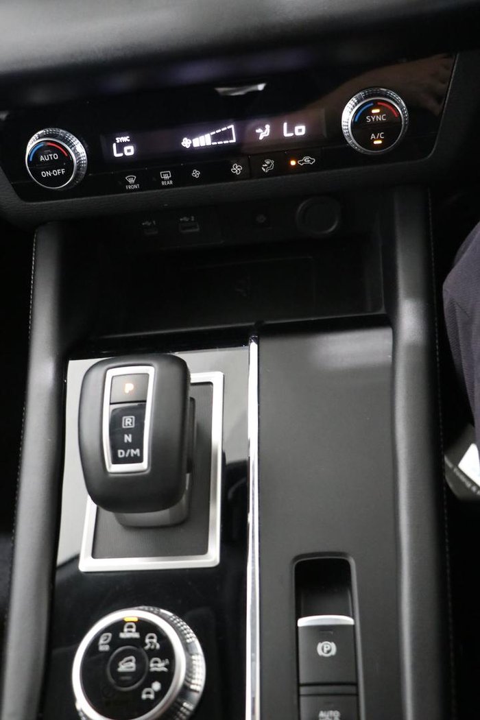 2021 Mitsubishi Outlander LS