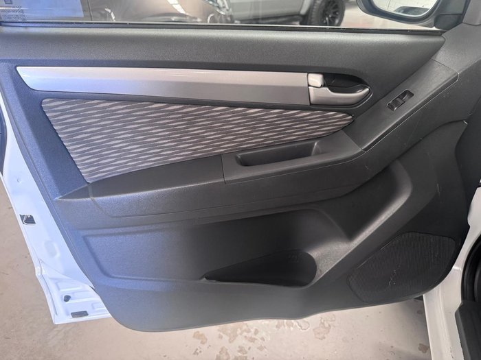 2014 Holden Colorado LX RG MY14 4x2 Summit White