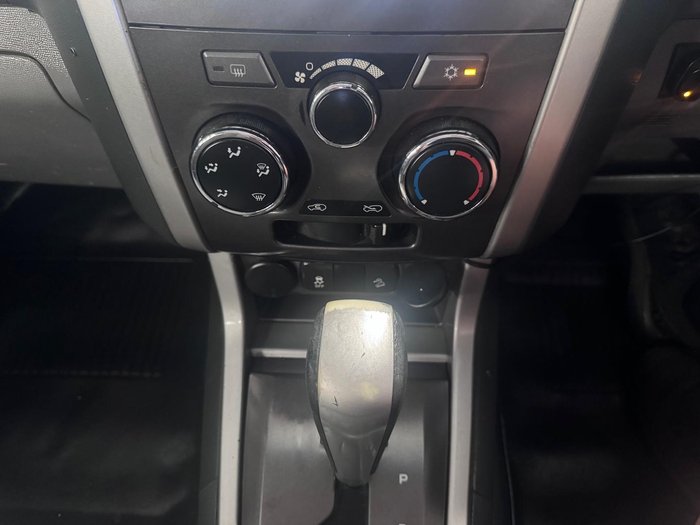 2014 Holden Colorado LX RG MY14 4x2 Summit White