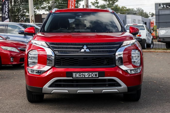 2022 Mitsubishi Outlander LS