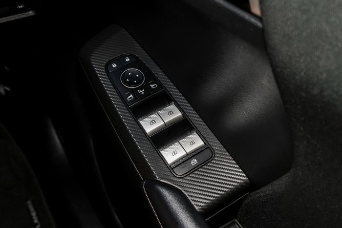 2022 Mitsubishi Outlander LS