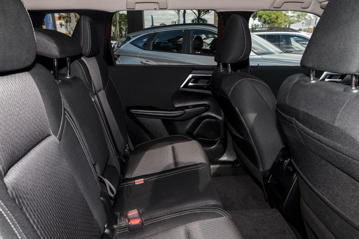 2022 Mitsubishi Outlander LS