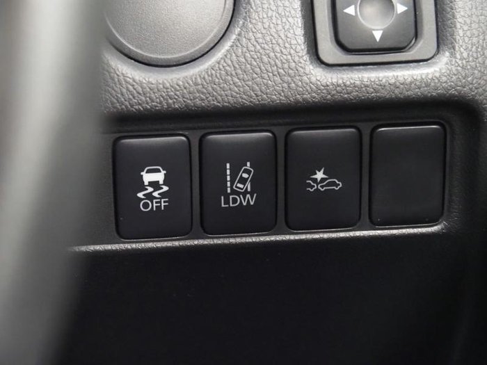 2021 Mitsubishi Triton GLX+