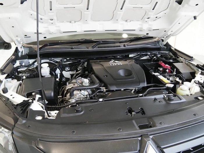 2021 Mitsubishi Triton GLX+