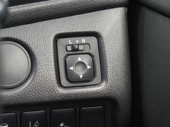 2021 Mitsubishi Triton GLX+