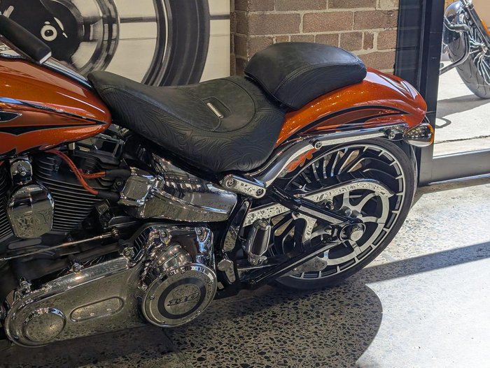 2014 Harley-Davidson CVO Breakout (FXSBSE) CVO