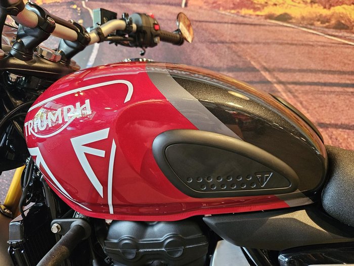 2024 Triumph Speed 400 Speed Four Grey