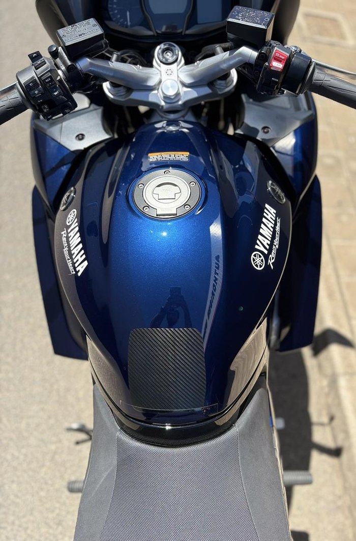 2025 Yamaha FJR1300AE