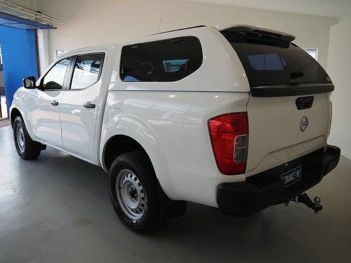 2021 Nissan Navara SL