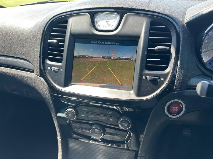 2017 Chrysler 300 SRT Core