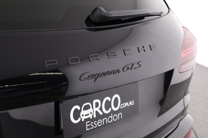 2017 Porsche Cayenne GTS