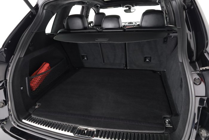 2017 Porsche Cayenne GTS