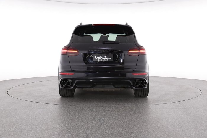 2017 Porsche Cayenne GTS