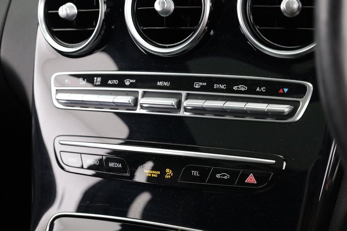 2019 Mercedes-Benz C-Class C200