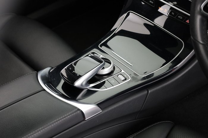 2019 Mercedes-Benz C-Class C200