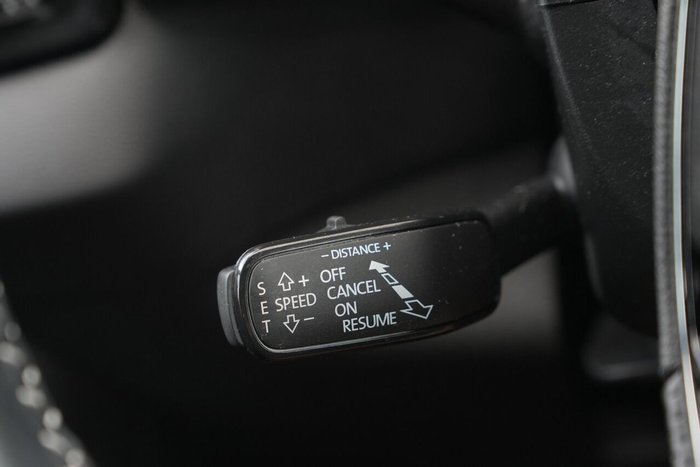 2020 SKODA Karoq 140TSI Sportline