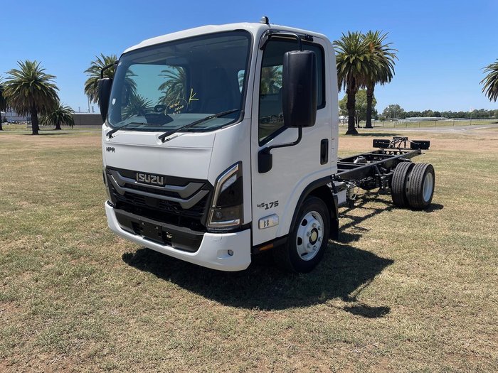 2026 Isuzu Npr 45-175 Dt D34
