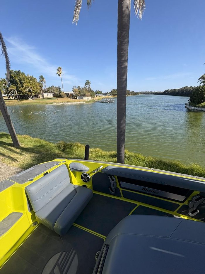 2023 Malibu Response TXi Open Bow