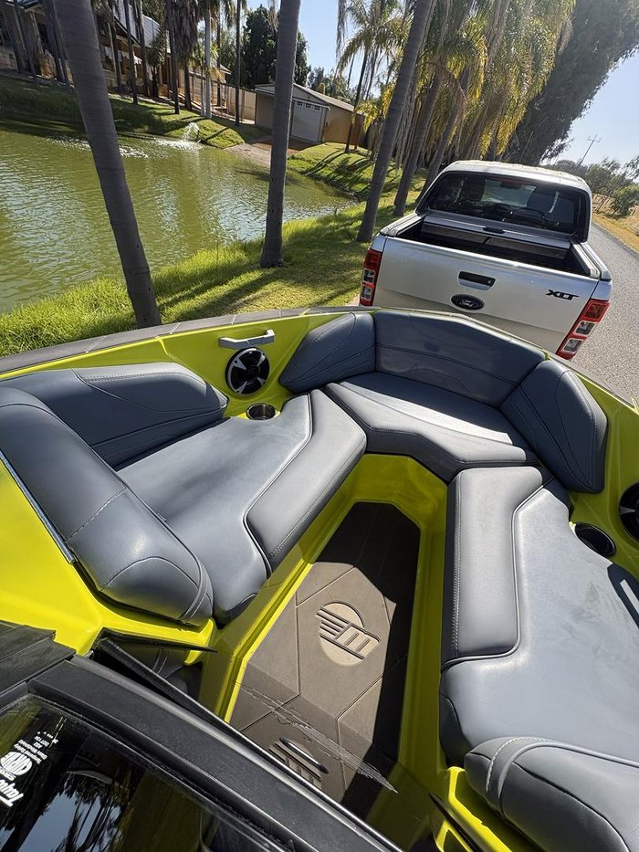 2023 Malibu Response TXi Open Bow