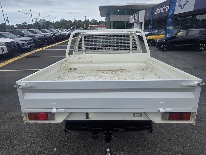 2022 Toyota Hilux SR