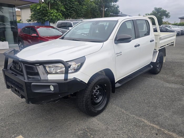 2022 Toyota Hilux SR