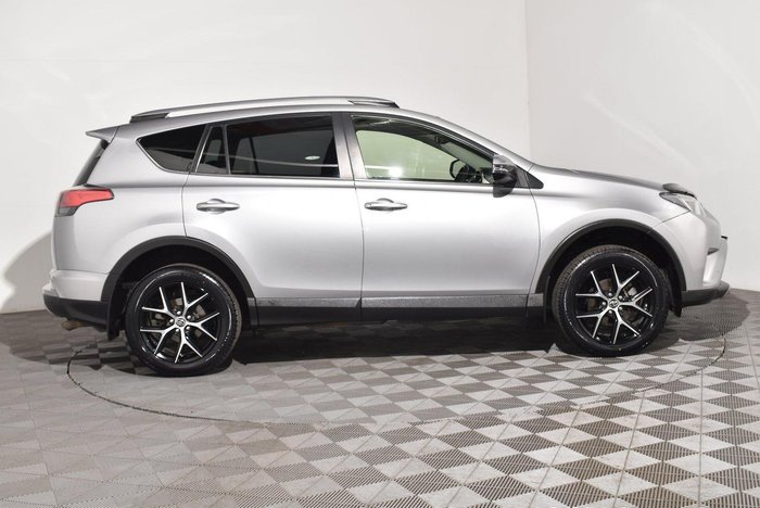 2018 Toyota RAV4 GXL