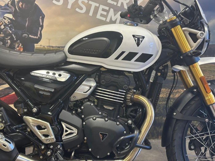2025 Triumph Scrambler 400 XC Scrambler White