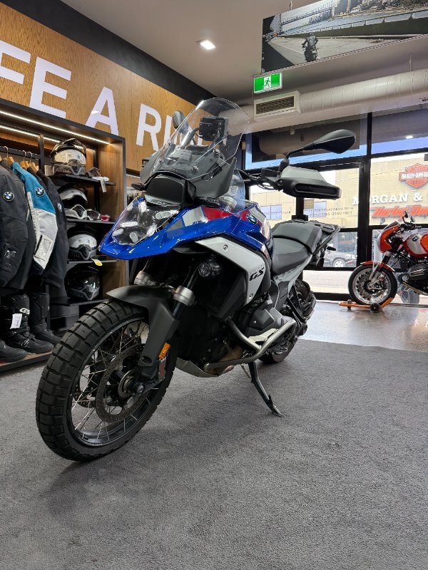2024 BMW Motorrad R 1300 GS TROPHY RACINGBLUE METALLIC