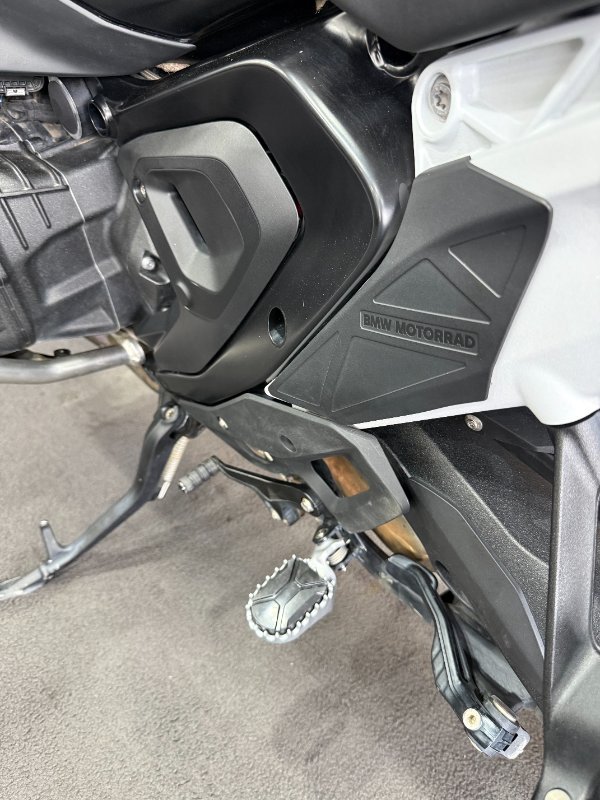 2024 BMW Motorrad R 1300 GS TROPHY RACINGBLUE METALLIC