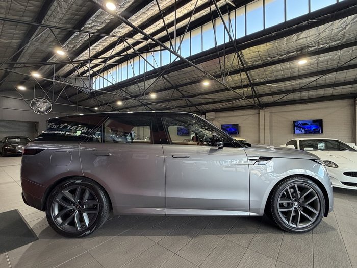 2022 Land Rover Range Rover Sport D300 Dynamic SE