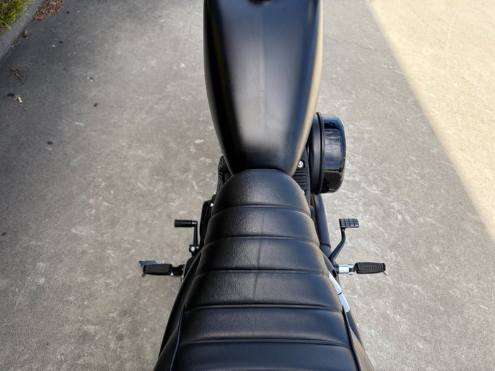 2020 HARLEY-DAVIDSON XL883N IRON 883 Black