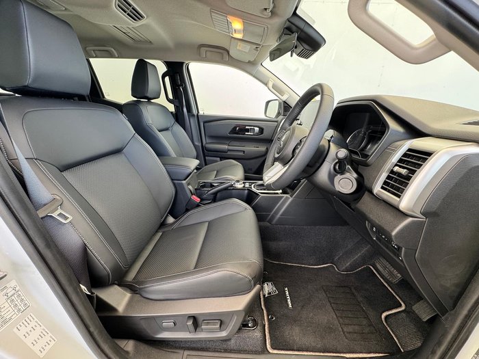 2025 Mitsubishi Triton GLS