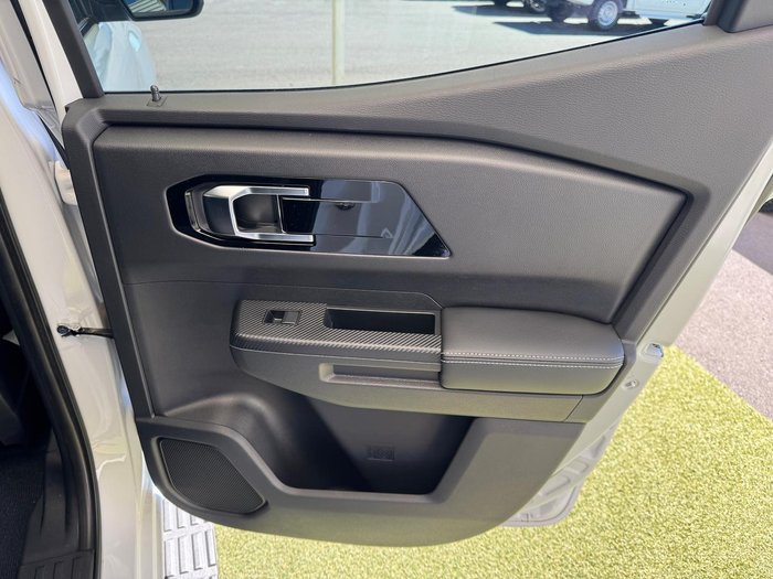 2025 Mitsubishi Triton GLS