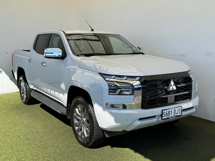 2025 Mitsubishi Triton