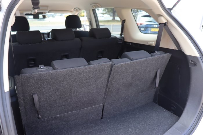 2020 Mitsubishi Outlander ES