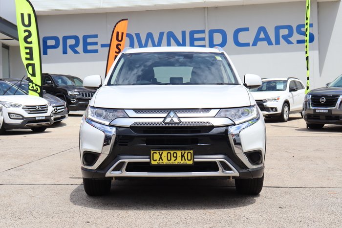 2020 Mitsubishi Outlander ES