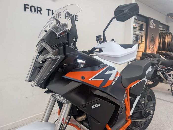 2026 Ktm 2026 KTM 1390CC SUPER ADVENTURE R Blue