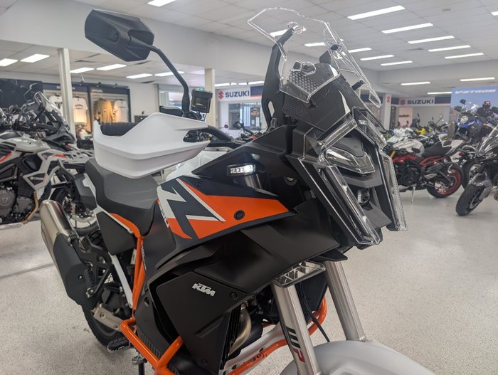 2026 Ktm 2026 KTM 1390CC SUPER ADVENTURE R Blue
