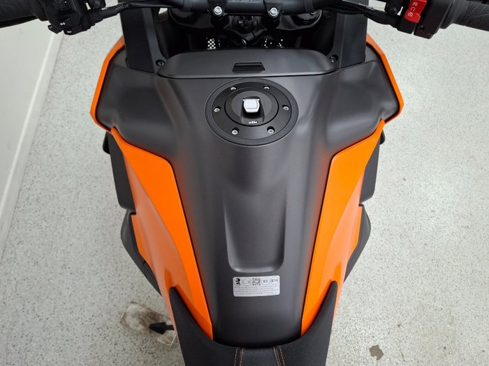 2026 Ktm 2026 KTM 1390CC SUPER ADVENTURE S Orange