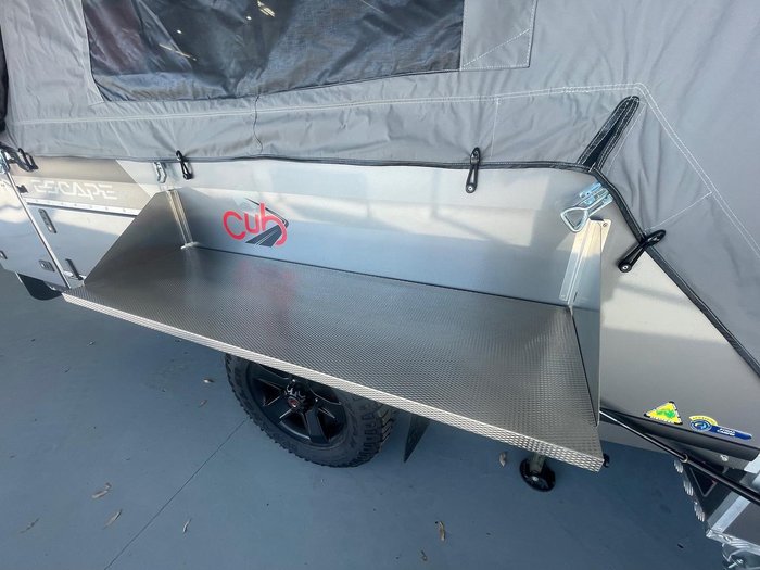 2019 Cub Escape