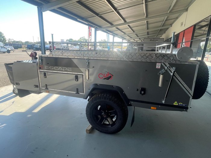 2019 Cub Escape
