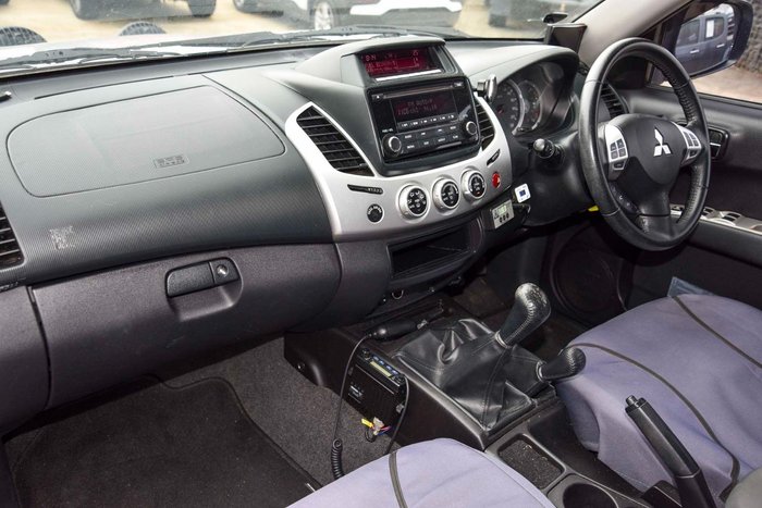 2014 Mitsubishi Triton GLX-R