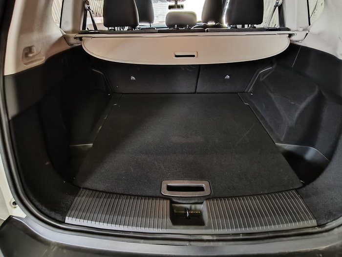 2025 Nissan X-TRAIL ST T33 MY25 Solid White