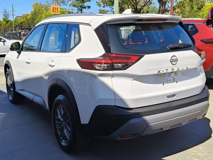 2025 Nissan X-TRAIL ST