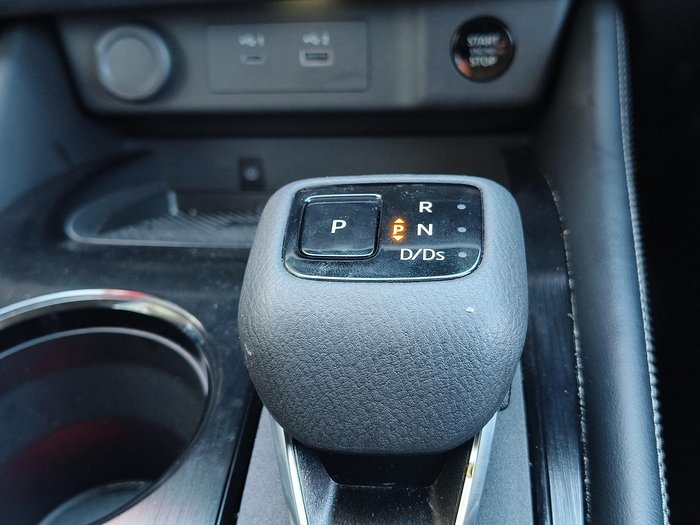 2025 Nissan X-TRAIL ST-L