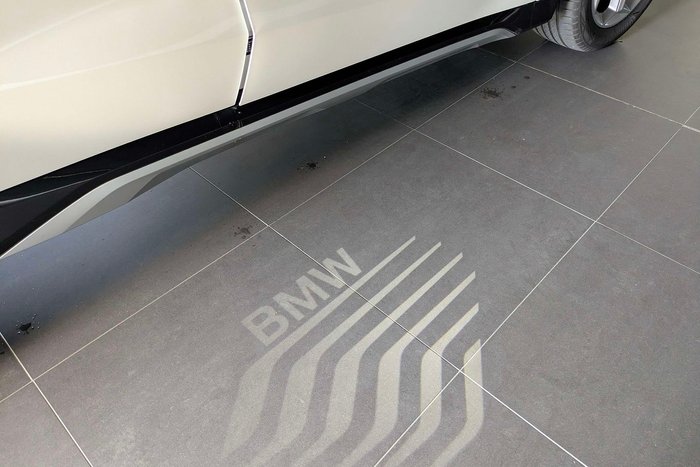 2024 BMW iX1 eDrive20 xLine