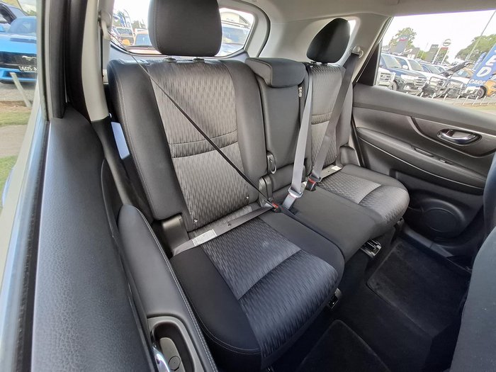 2021 Nissan X-TRAIL ST