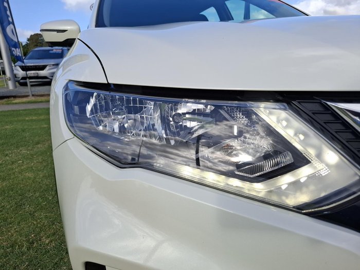 2021 Nissan X-TRAIL ST